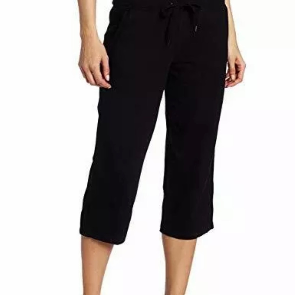 Danskin Women's Drawcord Crop Pant size XL